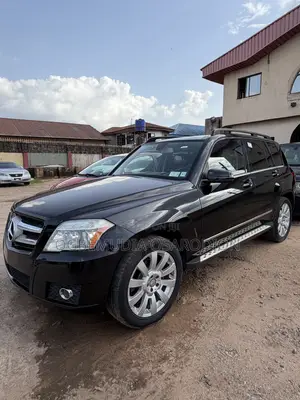 Mercedes-Benz GLK-Class 350 2011 Black