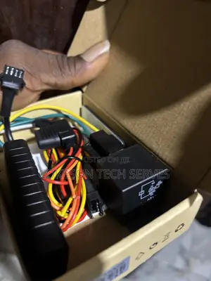 Easy Vehicle Tracking With Online and Offline Access