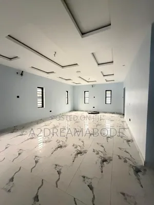 5bdrm Duplex in Magodo Phase 1 for sale
