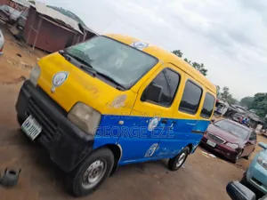 Suzuki Maruti 2005 Yellow