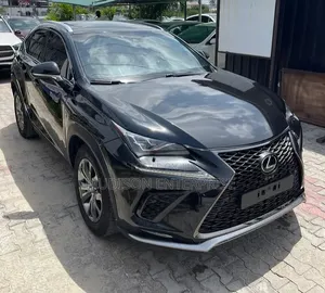 Lexus NX 300 FWD 2019 Black