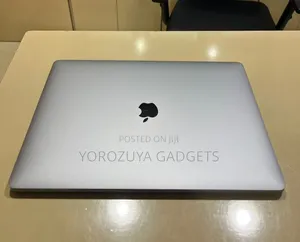 Laptop Apple MacBook Pro 2019 16GB Intel Core i9 SSD 1T
