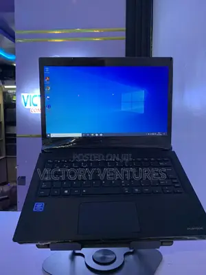 Laptop General Dynamics 4GB Intel Celeron SSD 128GB