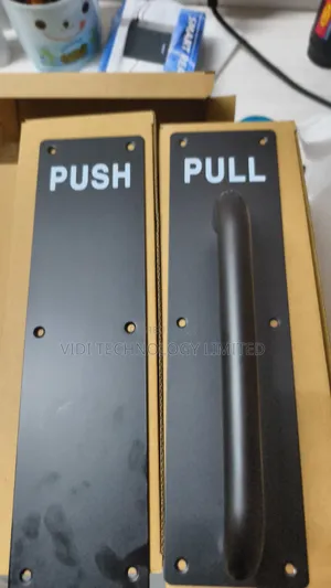 Black Push Pull Door Plate Set