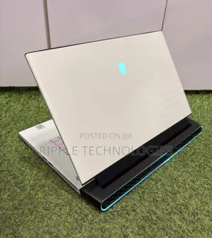 Laptop Alienware M15 R4 32GB Intel Core i9 SSD 1T