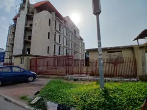 7 Floors Office Complex in a Prime Location