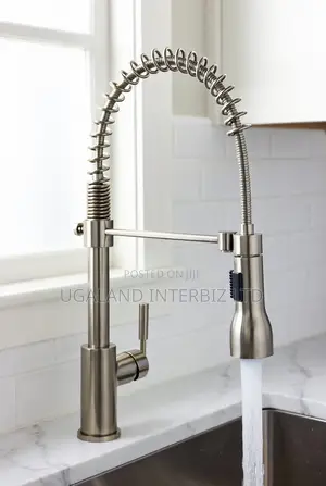 Modern Pull-Down Kitchen Sink Faucet