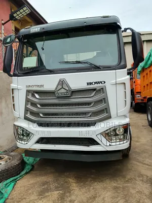 Howo Trailer Head 2019 Very Neat