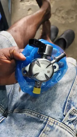 Nozzle Pump Corolla, Rx350 2024