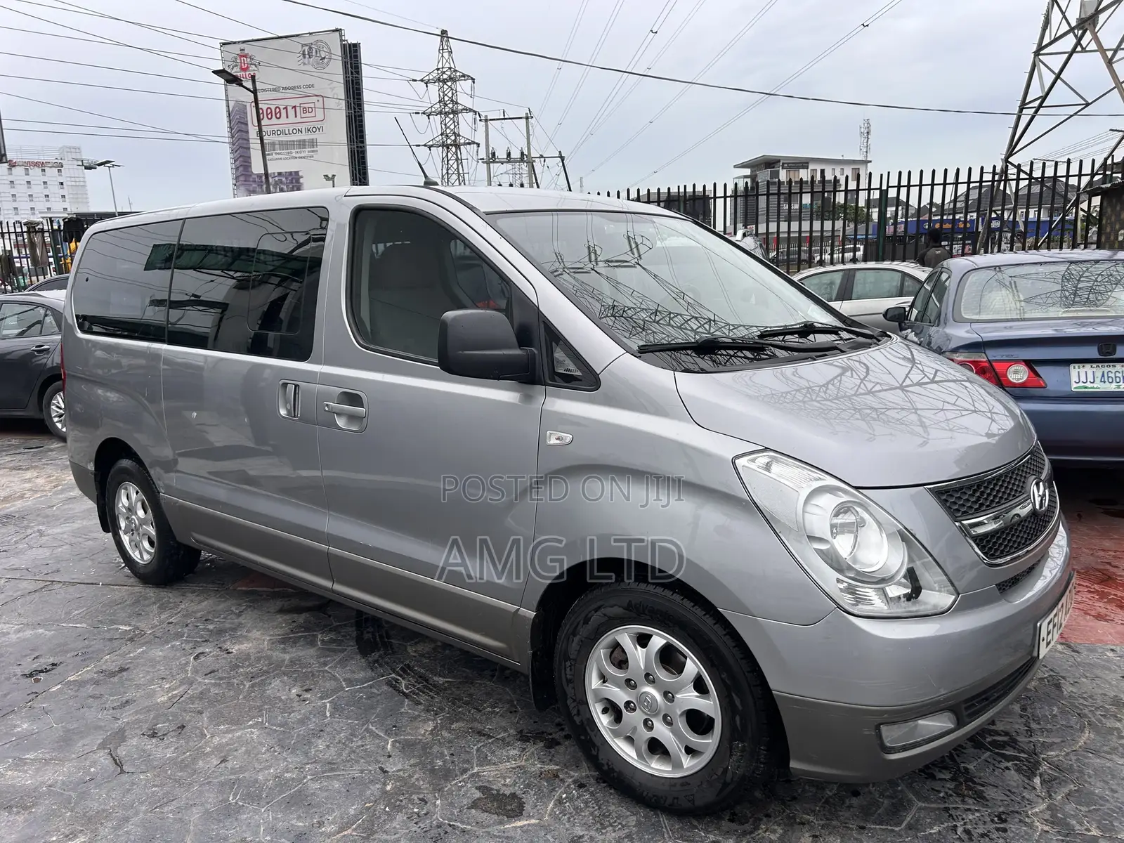 Hyundai H1 2012 Silver