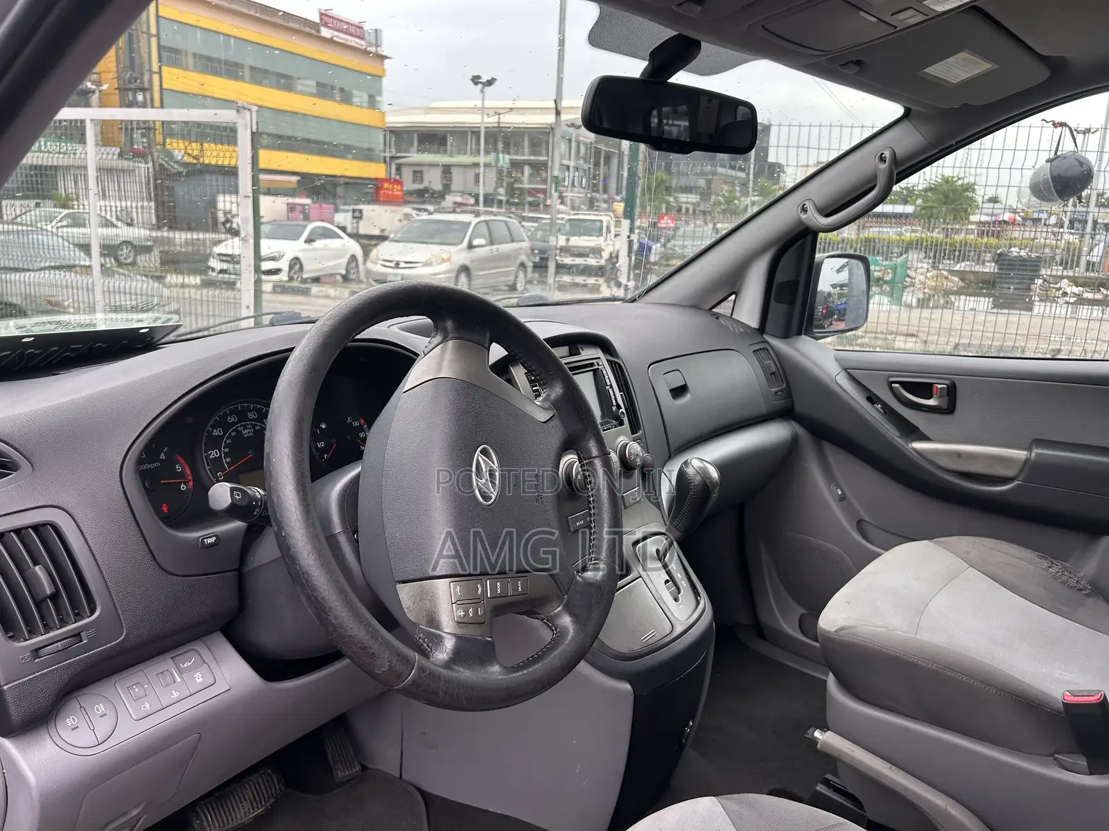 Hyundai H1 2012 Silver