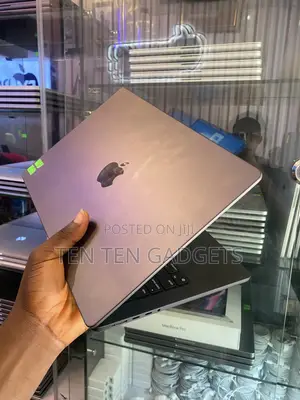 Laptop Apple MacBook Pro 2023 M3 18GB Apple M3 SSD 512GB