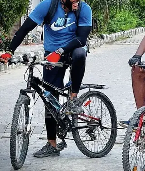 Neat Mountain Bicycle With Front Suspension – Excellent Condition