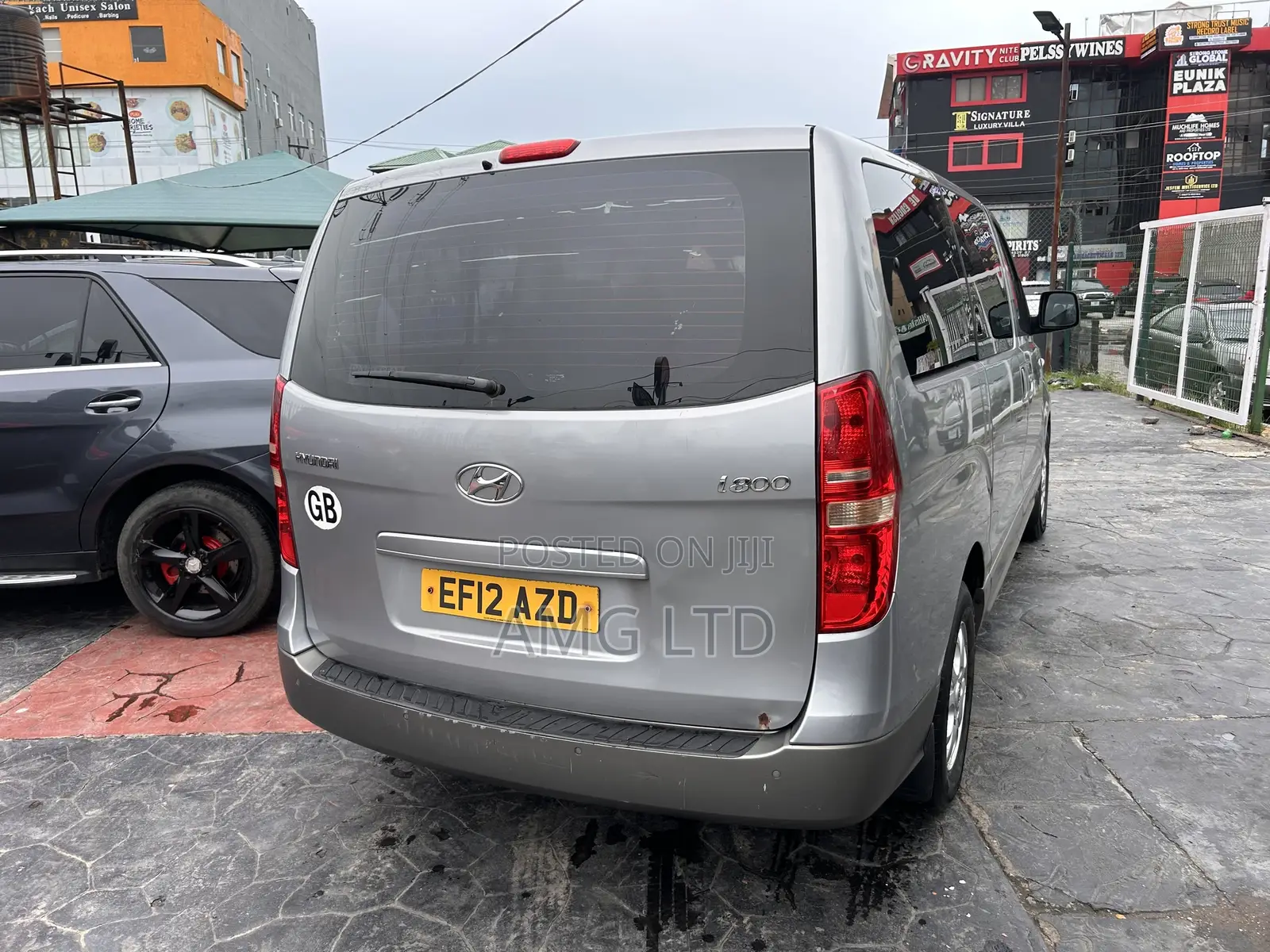 Hyundai H1 2012 Silver