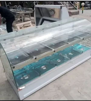 Advanced Curved Glass Food Display Warmer