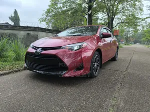 Toyota Corolla LE (1.8L 4cyl 2A) 2019 Red