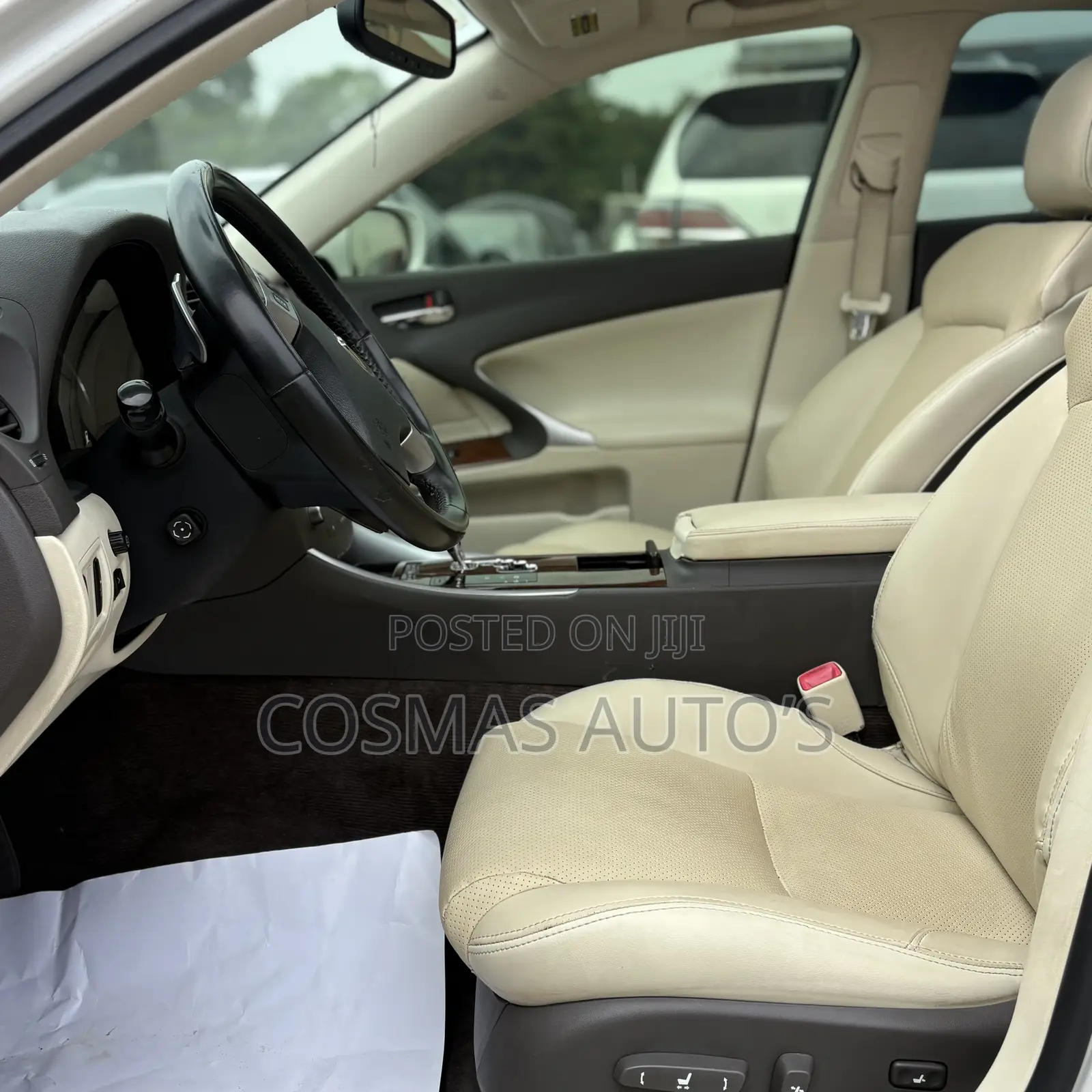 Lexus IS 2013 White