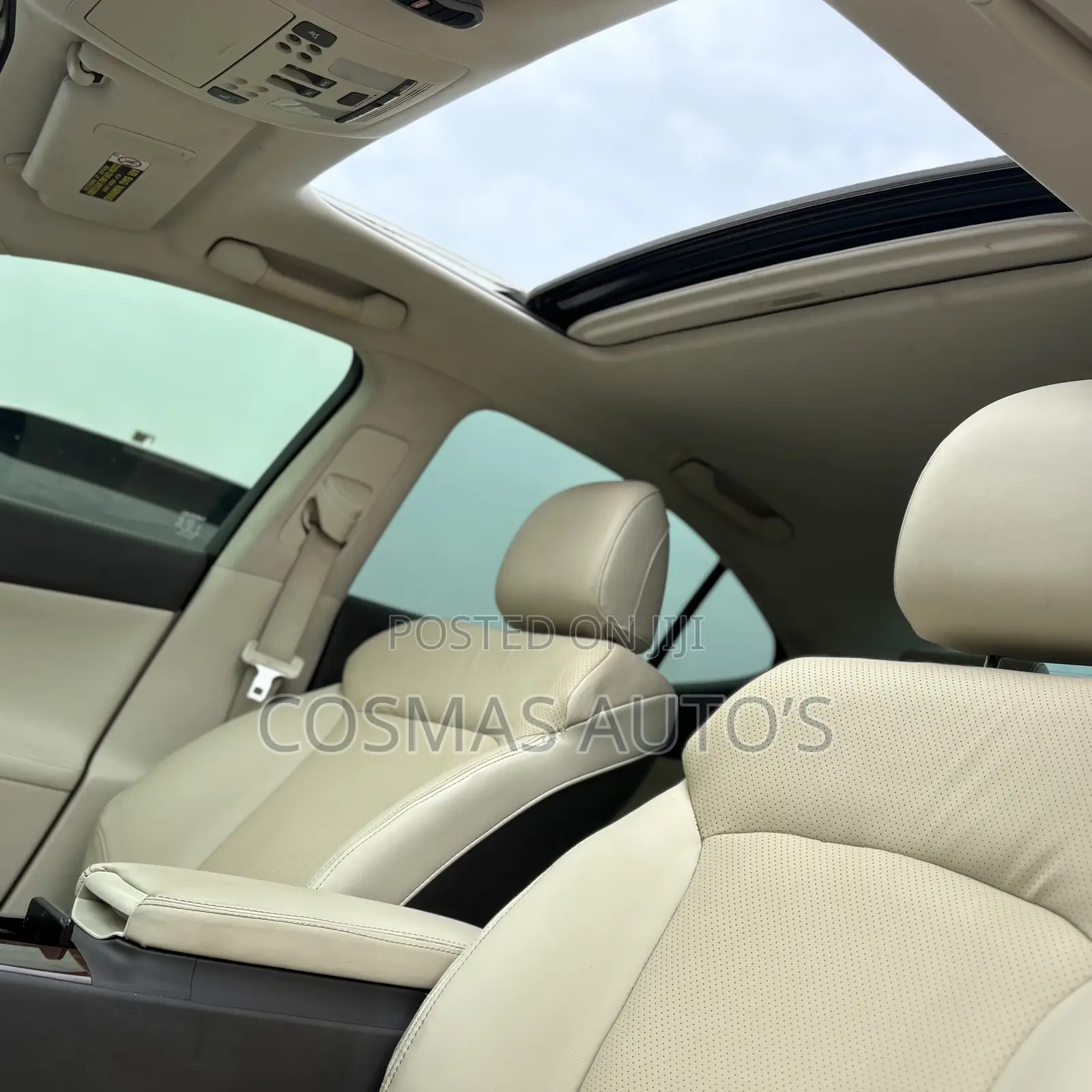 Lexus IS 2013 White