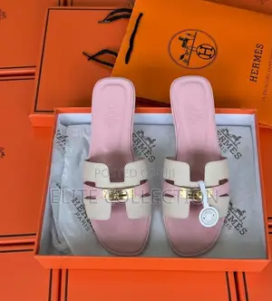 High Quality Hermes Kelly Slippers Available in Size 37-42
