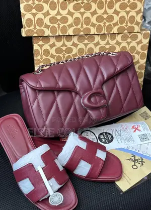 Coach Bag Combo Slide Size 37-42 Available as Displayed