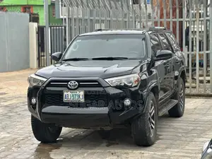 Toyota 4-Runner SR5 4x4 Premium 2019 Black