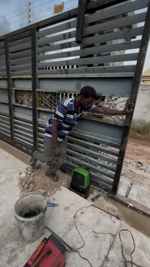 Installation And Programming Of Automatic Sliding Gate