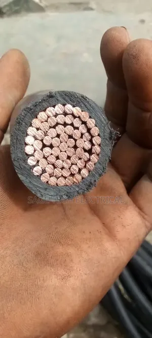 400mm Single Core Xlpe/PVC/Swa/ PVC Armored Cable