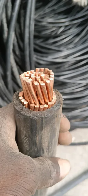 400mm Single Core Xlpe/PVC/Swa/PVC Armoured Cable