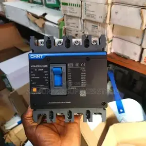 Chint NXM-250s/4300b Molded Case Circuit Breaker (Mccb)