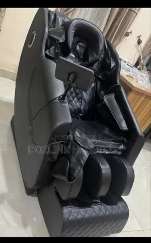 Luxury Massaging Chair