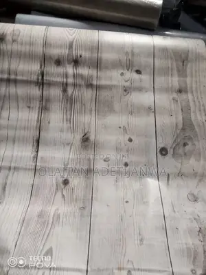 Wooden Grain Non Woven Cleanable Wallpaper