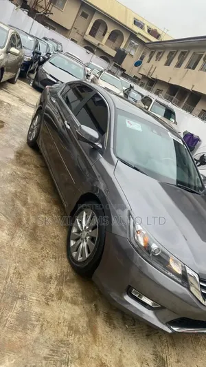 Honda Accord EX-L 4dr Sedan w/Navigation (2.4L 4cyl CVT) 2014 Gray