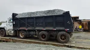 Irons Black Stone