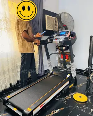 Brand New 2.5hp Treadmill With Auto Incline, Massager Twister
