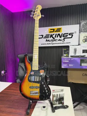 Professional Fender Active Jazz Bass Guitar 5 Strings