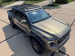 Heavy-Duty Toyota Tacoma Slimline Roof Rack Platform With Led Light