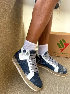Men's Shoe