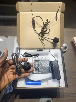 Max TTD-M09 Overhead and Lapel Mic