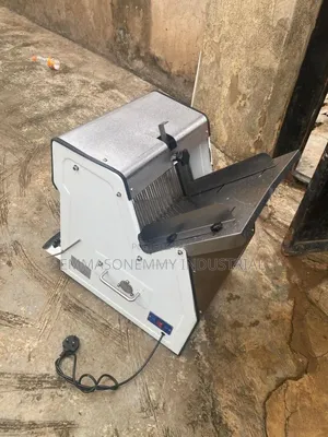 Industrial Bread Slicer Machine