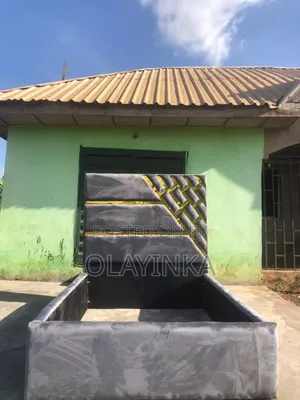 Furniture Bedframe