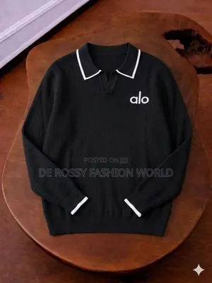 Long-Sleeve Sweat Top