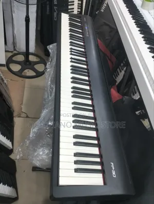 Roland Fp-30 Digital Piano Bluetooth