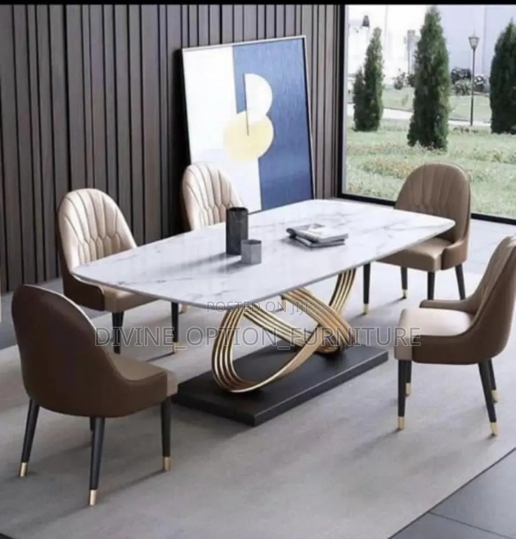 Dinning Table With 6 Chairs