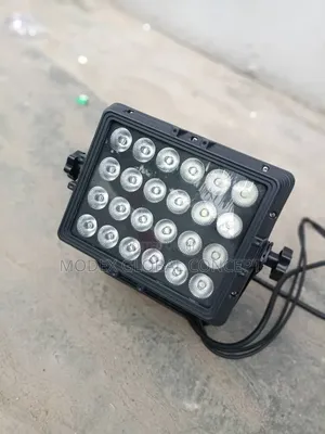 Waterproof Led City Wash Light, Likely a 24-Light Model