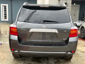 Toyota Highlander Limited 4x4 2009 Gray