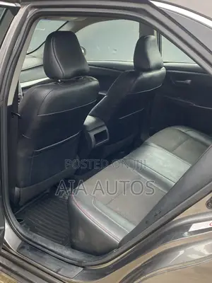 Toyota Camry SE 4dr Sedan (2.5L 4cyl 6A) 2017 Gray