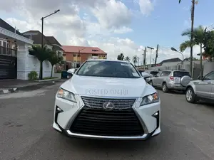 Lexus RX 350 AWD 2017 White