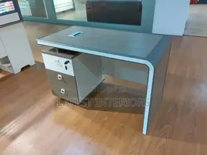 Modern Executive Office Table, Strong Spacious Workstation