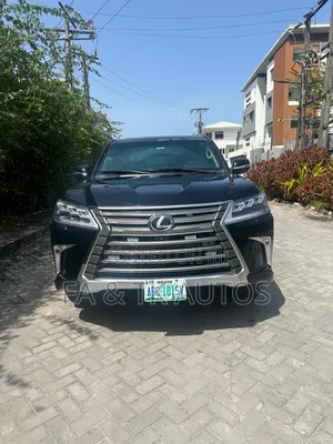 Lexus LX 2015 Black