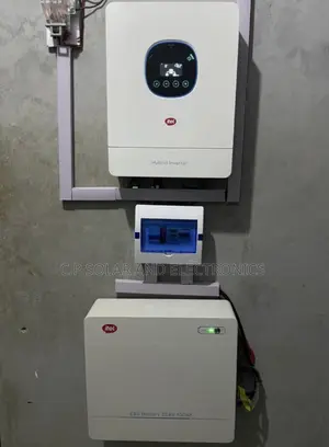 5.2kva / 5kwh and 6 Pics of 450w Solar Panel